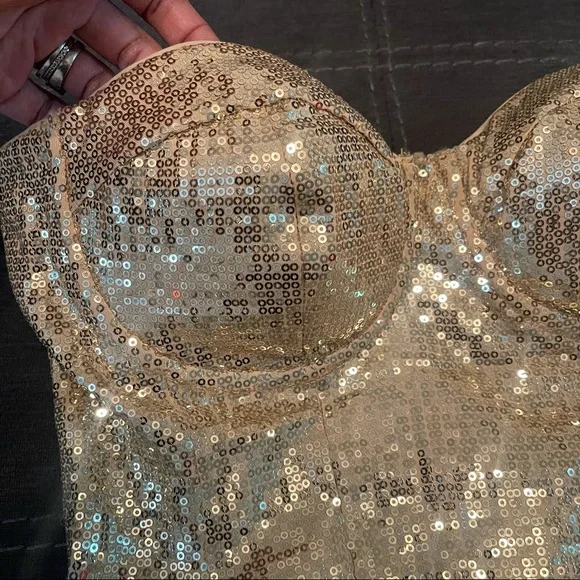 Bebe Gold Sequin Sparkly Strapless Peplum Top NWOT - Picture 8 of 15